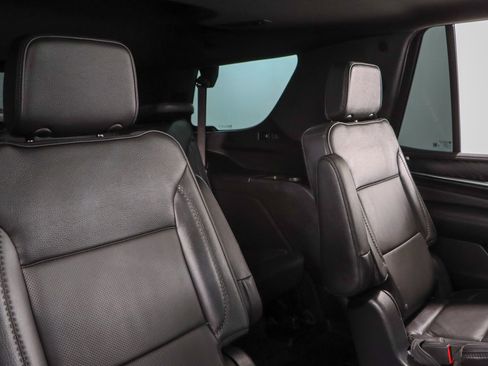 Used 2023 GMC Yukon Denali w/ Denali Reserve Package AWD/4WD image 34