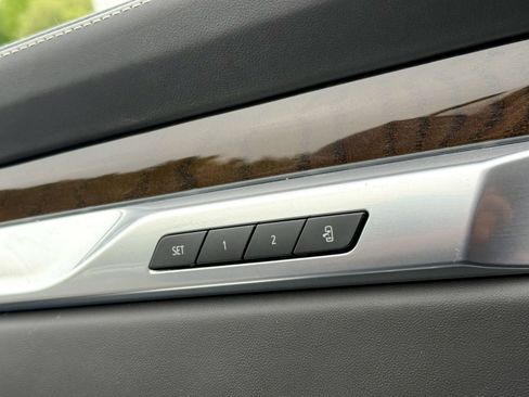 Certified 2025 Cadillac Escalade Sport Platinum w/ LPO, ONYX Package AWD/4WD image 19