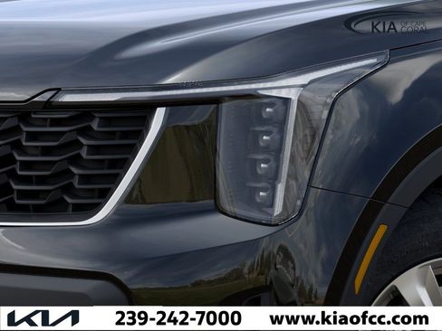 New 2026 Kia Sorento LX FWD image 10