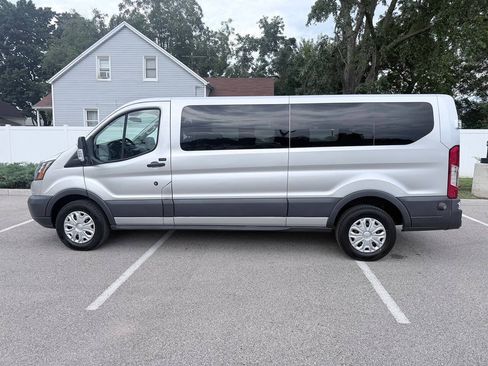 Used 2016 Ford Transit 350 XL RWD image 5