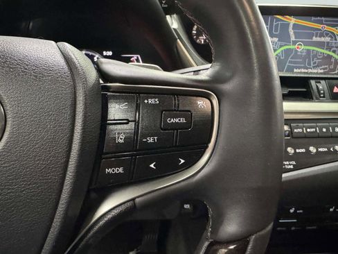 Used 2020 Lexus ES 350 w/ Premium Package FWD image 24