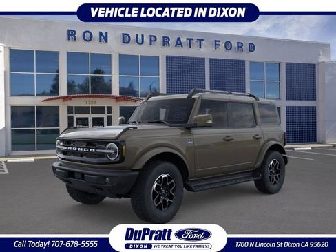 New 2025 Ford Bronco Outer Banks image 1