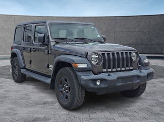 Used 2018 Jeep Wrangler Unlimited Sport AWD/4WD video 2