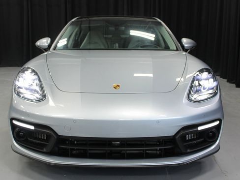 Certified 2022 Porsche Panamera 4S image 10