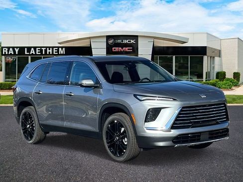 Used 2026 Buick Enclave Preferred w/ Power Package image 6