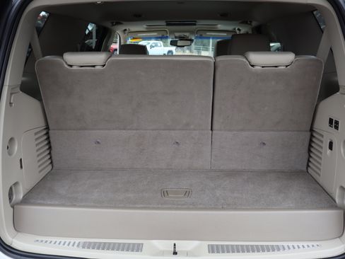 Used 2019 GMC Yukon Denali w/ Open Road Package image 29