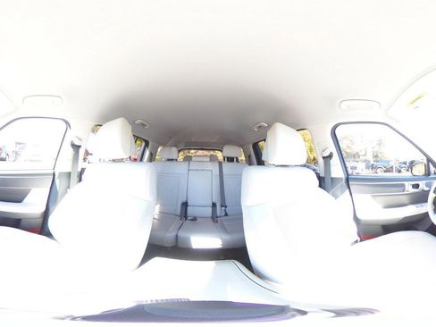 Used 2025 Hyundai Santa Fe SEL image 42