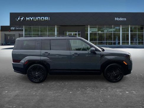 Used 2025 Hyundai Santa Fe Calligraphy AWD/4WD image 4