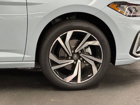 New 2025 Volkswagen Jetta SEL image 38