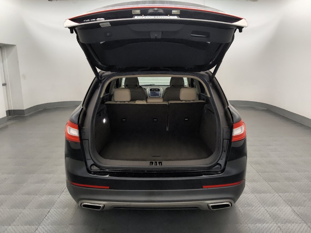 Used 2017 Lincoln MKX Select w/ Select Plus Package FWD image 29