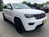Used 2021 Jeep Grand Cherokee Laredo X image 4