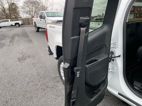 Used 2022 Chevrolet Colorado LT w/ Fleet Safety Package image 25