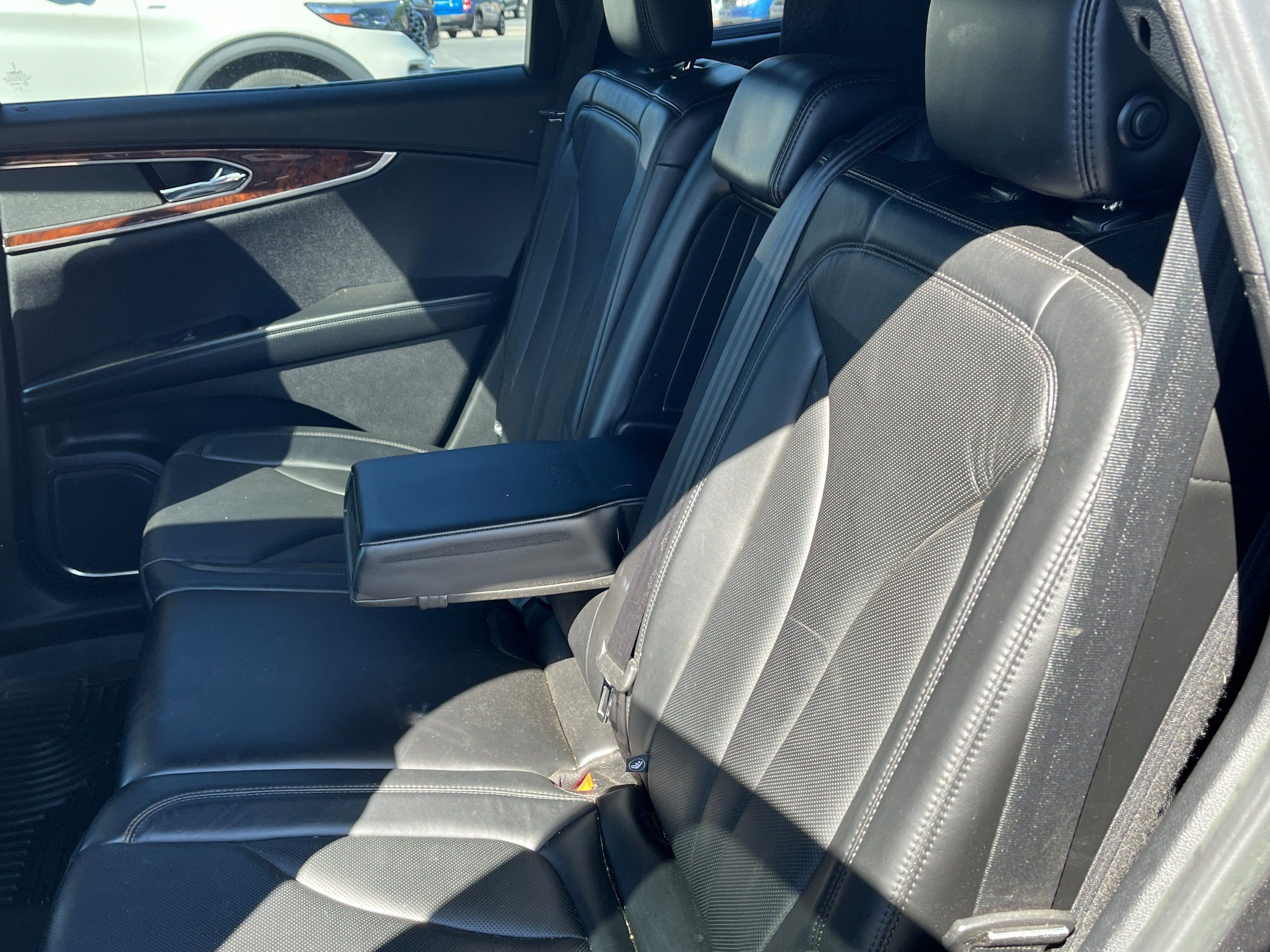 Used 2017 Lincoln MKX Reserve AWD/4WD image 11