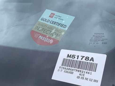 Used 2023 Toyota Highlander Bronze Edition FWD image 39