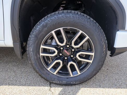 New 2026 GMC Sierra 1500 AT4 AWD/4WD image 33
