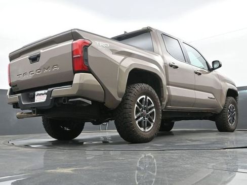Used 2026 Toyota Tacoma TRD Sport AWD/4WD image 11