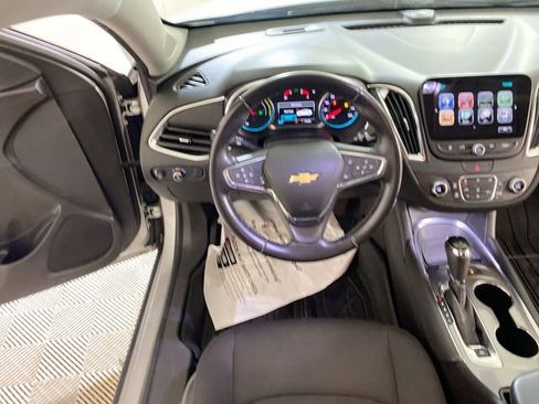 Used 2018 Chevrolet Malibu RS w/ Driver Confidence Package FWD image 25