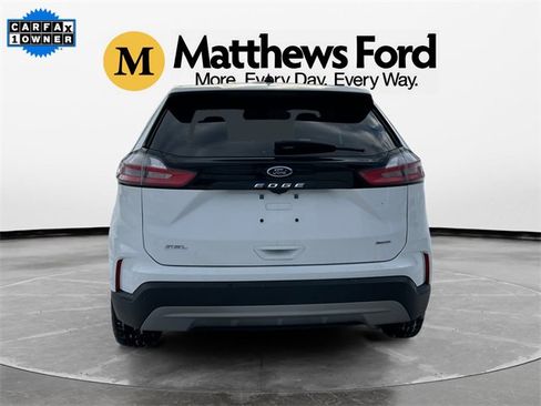 Used 2024 Ford Edge SEL image 4