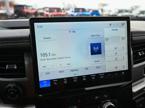 Used 2022 Ford Expedition Max XLT image 38