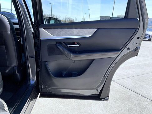 Certified 2025 MAZDA CX-90 3.3 Turbo w/ Preferred Package image 23