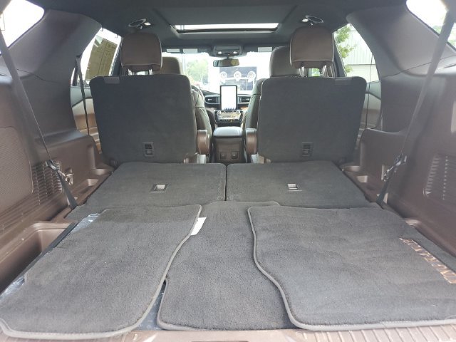Used 2022 Ford Explorer King Ranch w/ Class IV Trailer Tow Package AWD/4WD image 9