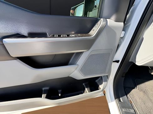 Used 2024 Ford F250 XLT image 28