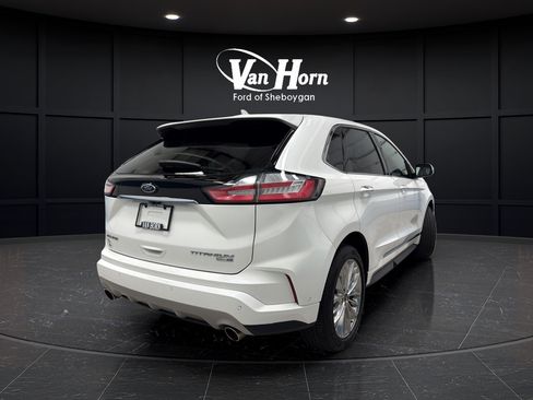Used 2020 Ford Edge Titanium w/ Equipment Group 301A AWD/4WD image 7