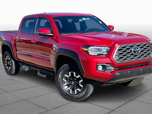 Used 2020 Toyota Tacoma TRD Off-Road image 3