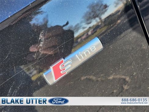 Used 2015 Audi A4 2.0T Premium w/ Audi MMI Navigation image 12