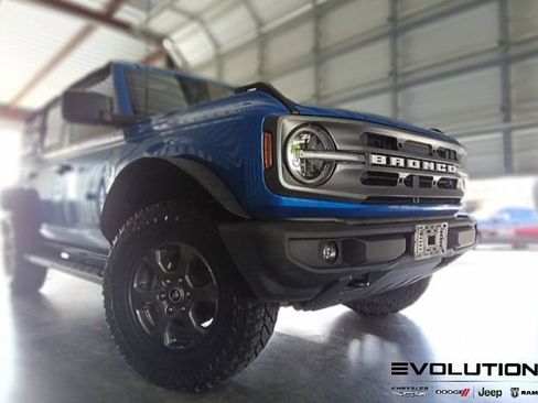 Used 2022 Ford Bronco Big Bend AWD/4WD image 8