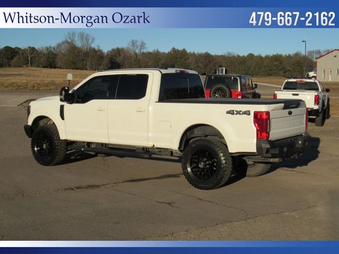 Used 2022 Ford F250 Lariat w/ Black Appearance Package image 8