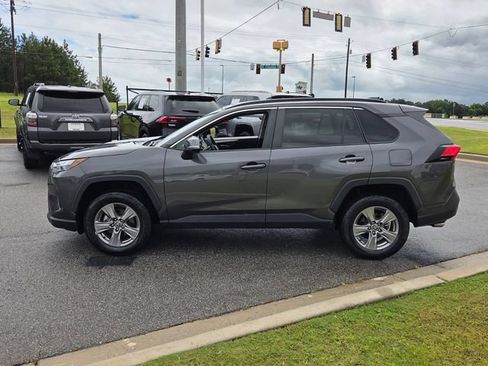 Used 2024 Toyota RAV4 XLE FWD image 4