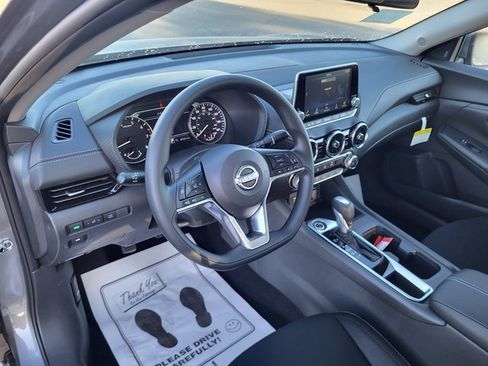New 2025 Nissan Sentra SV image 10