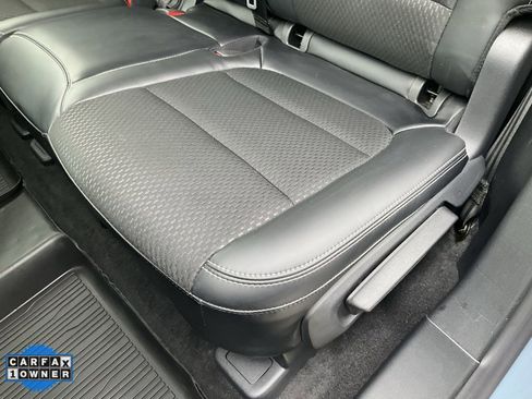 Used 2025 Ford Escape SE image 29