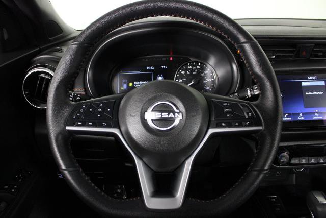 Certified 2022 Nissan Kicks SR w/ Interior Electronics Package FWD image 23