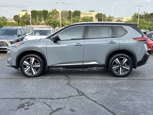 Used 2022 Nissan Rogue Platinum w/ Head-Up Display Package AWD/4WD image 14