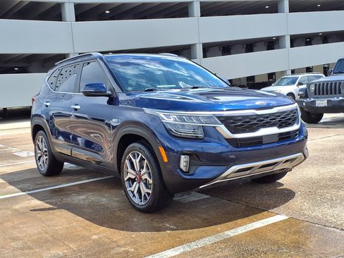 Used 2021 Kia Seltos SX AWD/4WD image 2
