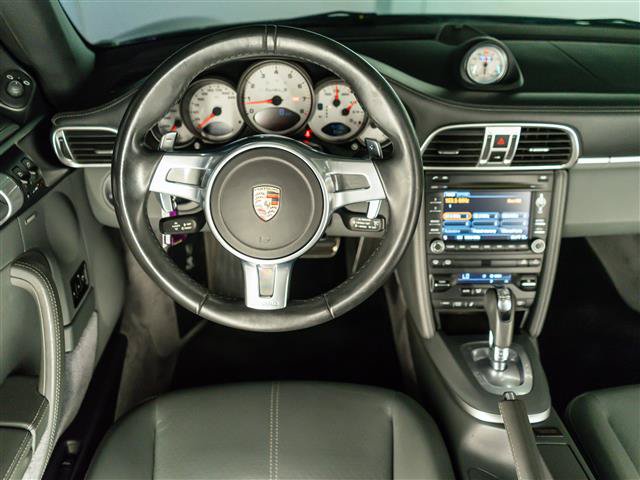 Used 2011 Porsche 911 Turbo AWD/4WD image 22
