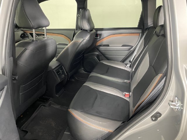 Used 2025 Subaru Forester Sport AWD/4WD image 13