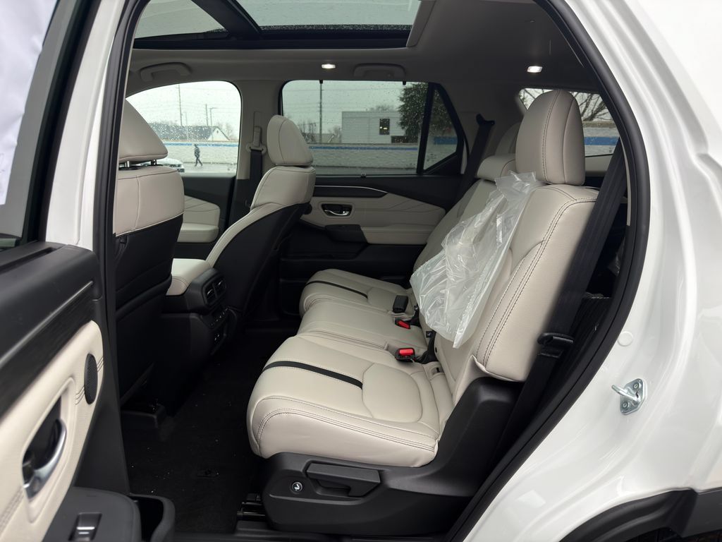 New 2026 Honda Pilot Touring image 20