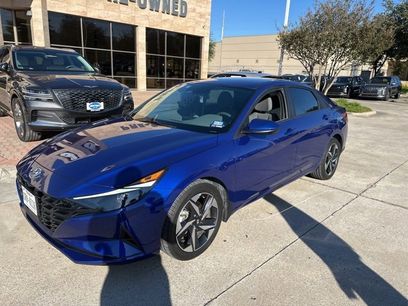 Certified 2023 Hyundai Elantra SEL w/ Convenience Package