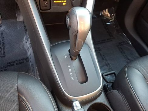 Used 2022 Chevrolet Trax LT w/ Driver Confidence Package AWD/4WD image 25