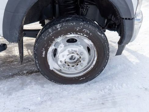 Used 2019 Ford F550 XL image 9