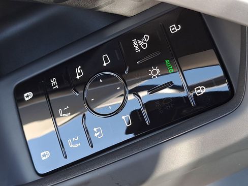 New 2025 Audi Q5 Premium Plus image 31