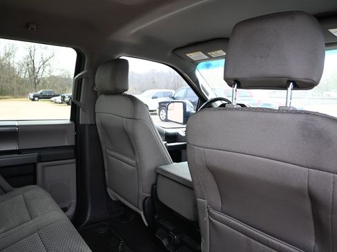 Used 2015 Ford F150 XLT w/ Equipment Group 301A Mid image 22