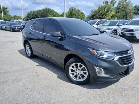 Used 2019 Chevrolet Equinox LT FWD image 1