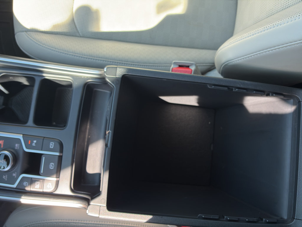 Used 2025 Kia Sorento S w/ Panoramic Sunroof Package AWD/4WD image 22