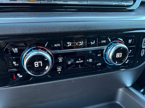 New 2026 GMC Sierra 2500 SLT w/ SLT Premium Package image 25