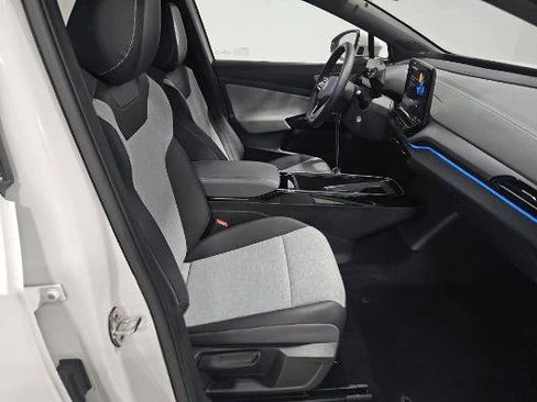Used 2023 Volkswagen ID.4 Pro RWD image 21