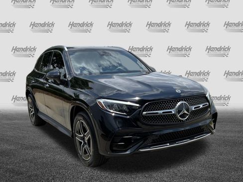 Certified 2026 Mercedes-Benz GLC 300 4MATIC image 2